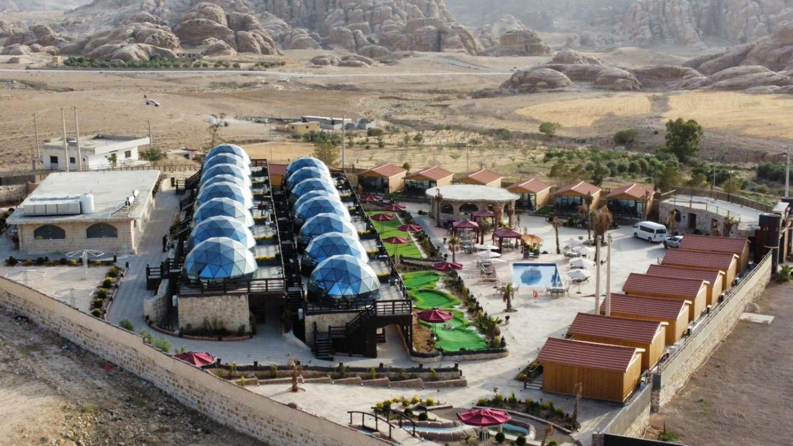 Petra Seasons Luxury Resort Al Hayy Exterior photo